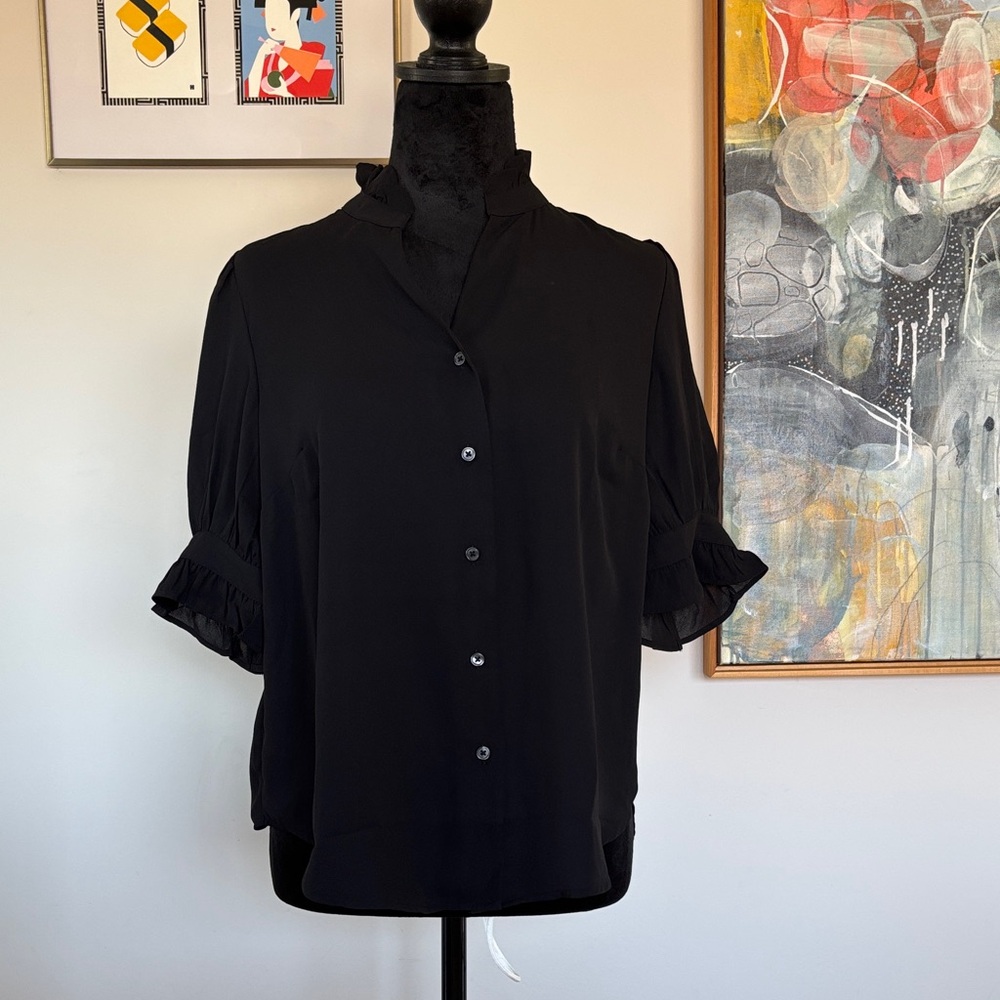 Ann Taylor Black ruffle collar Button-Down blouse